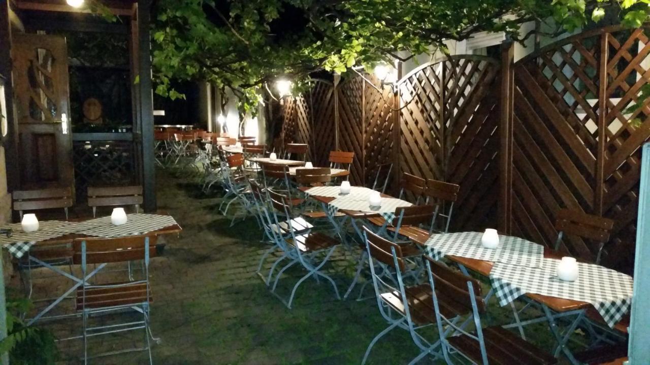 Familienfreundliche Apartments Am Park Βίρτσμπουργκ Εξωτερικό φωτογραφία